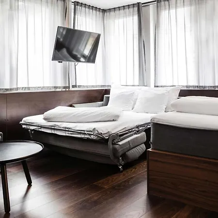 Best Western And Hotel-2